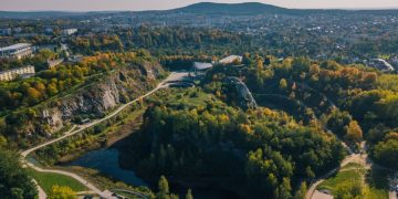 10 pomysłów na wycieczki po regionie i Kielcach w majówkę