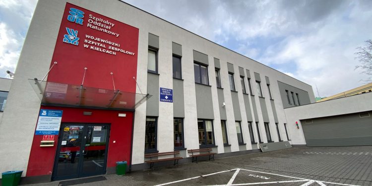 Lekarze odchodzą z oddziałów na Czarnowie i ul. Kościuszki