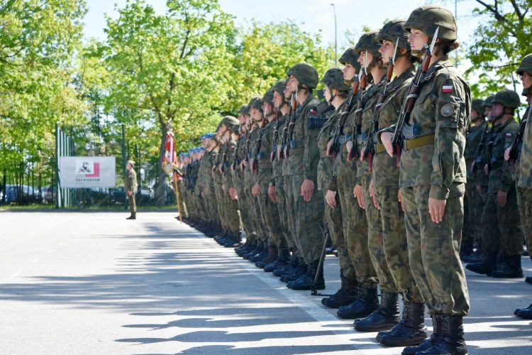 Ponad 100 elewów złożyło przysięgę wojskową