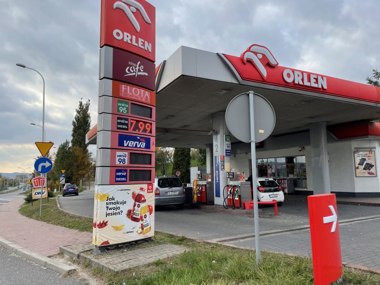 Diesel już po 8 złotych za litr. A będzie jeszcze drożej