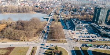 GDDKiA odnosi się do sprawy budowy S74 przez Kielce. „Kluczowa inwestycja dla miasta i województwa”