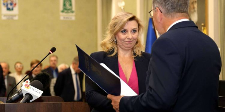 Monika Kowalczyk odeszła z klubu KO. „Chyba nie wszyscy radni są zdecydowani, aby wziąć odpowiedzialność za władzę w mieście”