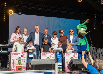 [ZDJĘCIA] Święto Wody za nami. Były występy, konkursy i wspólne pływanie kajakami