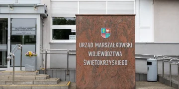 Sprawa dotacji dla firmy zięcia marszałek województwa trafi do sądu