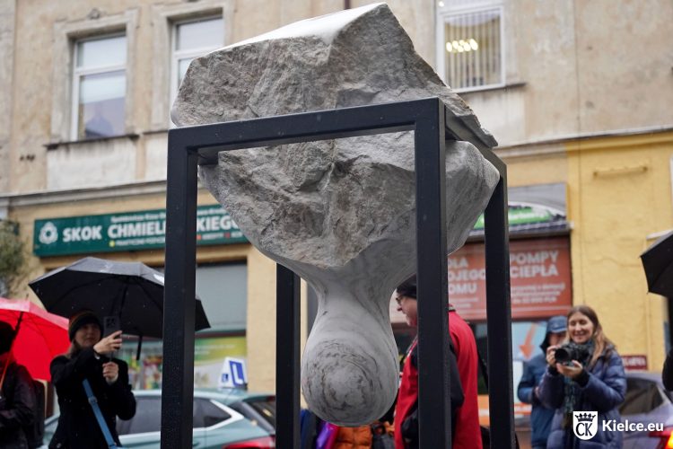 „Rejs”, „Kropla” i „Intymność” ozdobiły ulicę Warszawską