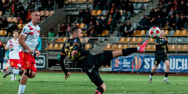 Korona jedzie na terem „zdeterminowanego” Piasta