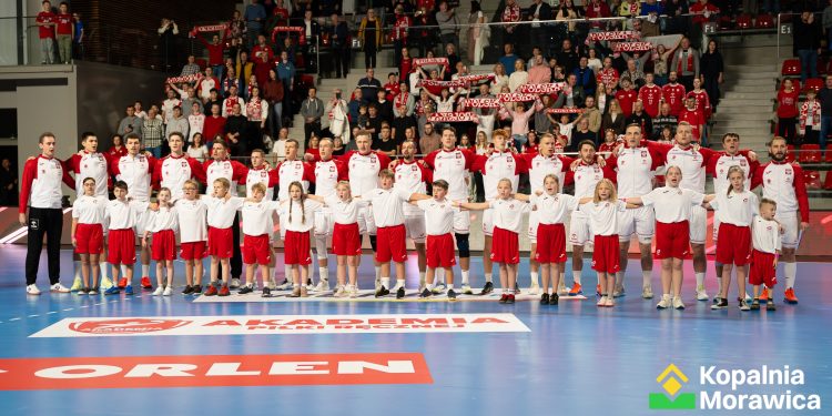 Polscy szczypiorniści przegrali z Czechami. Morawski z czerwoną kartką