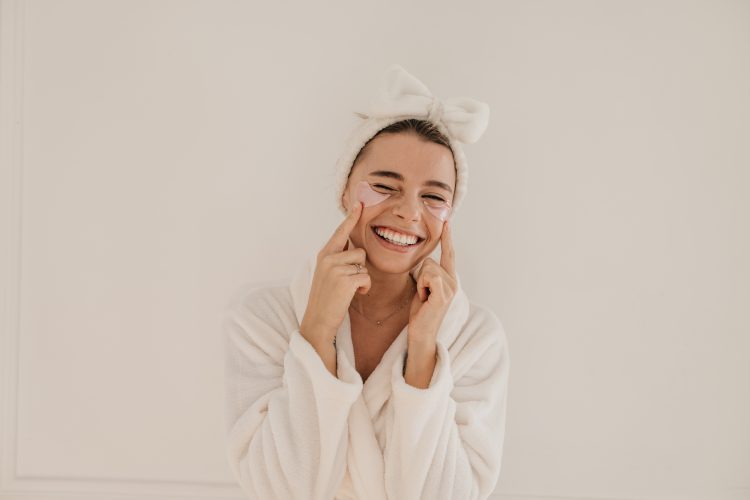 Jak stres i nastrój wpływają na wygląd skóry?