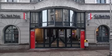 Bank Pekao zniknie z ulicy Sienkiewicza 18
