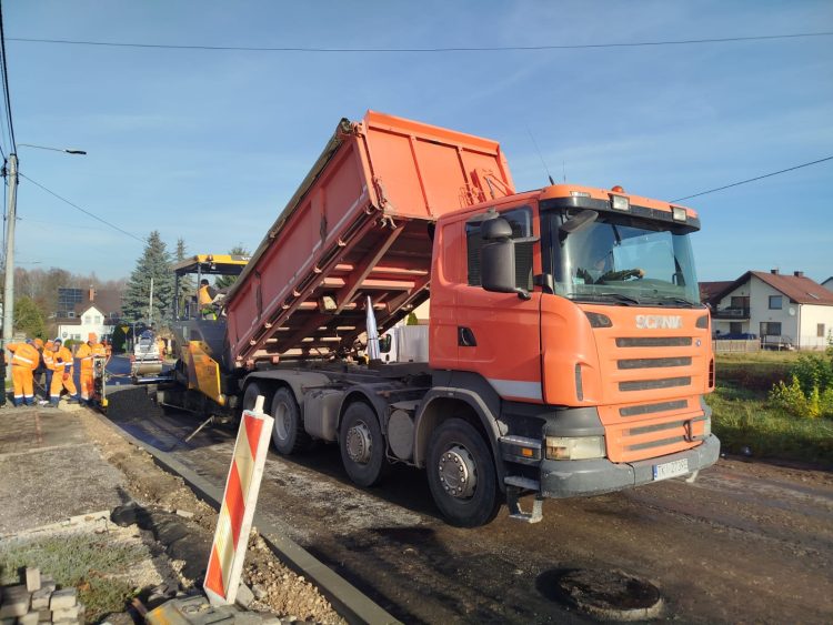 „Kielce bez dziur” i „Bezpieczny chodnik”. Miasto z planami na 2026 rok