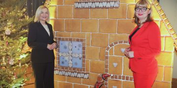 II Świętokrzyski Jarmark Bożonarodzeniowy z największą chatą z piernika w Polsce