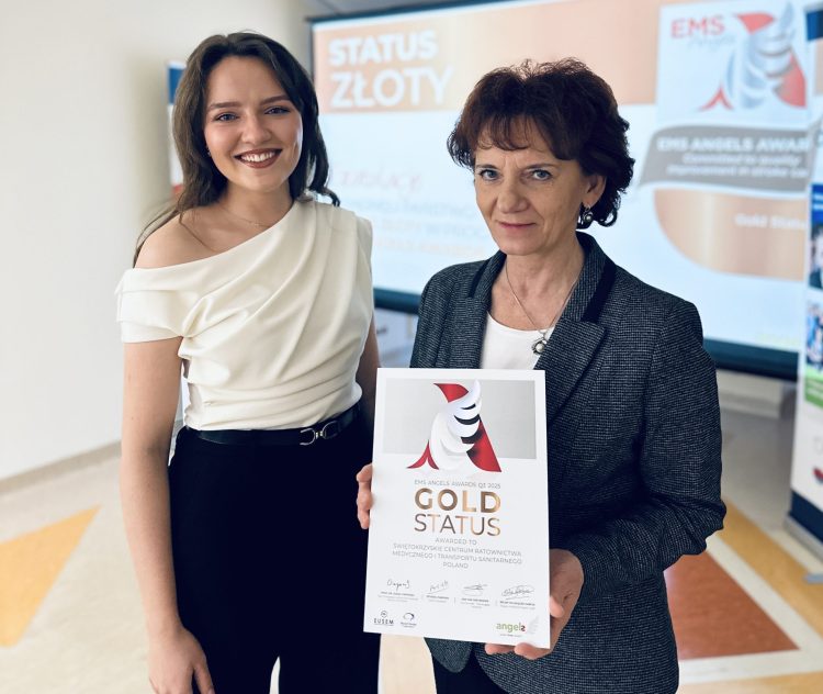 ŚCRMiTS ze złotym statusem EMS Angels Awards. Międzynarodowe wyróżnienie za ratowanie pacjentów z udarem mózgu