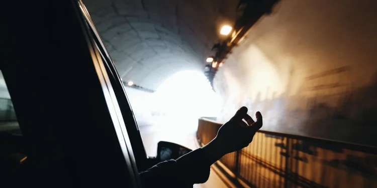 Wylot z Radomia? Kompendium logistyczne dla mieszkańców Kielc na rok 2026