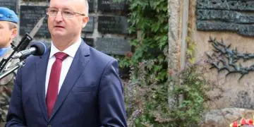 Prokuratura: jest akt oskarżenia wobec 4 osób, w tym b. wiceszefa MSZ, ws. „afery wizowej”