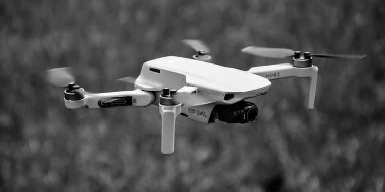 Jak wygląda rejestracja operatora drona w Polsce?