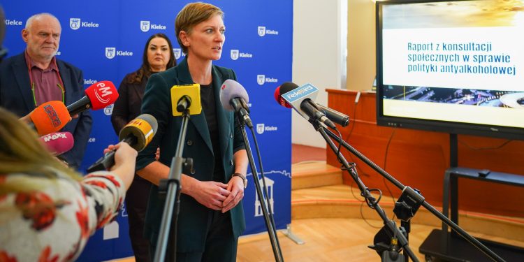Mieszkańcy Kielc popierają nocne ograniczenie sprzedaży alkoholu
