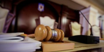 Akt oskarżenia w sprawie zabicia jaskółek w ośrodku przyrodniczym