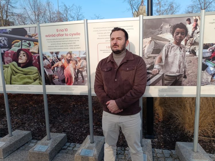 „Cisza, która krzyczy”. Otwarto wystawę na temat ofiar wojny w Strefie Gazy