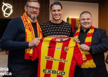 Prezent pod choinkę. Korona ściągnęła ogranego, polskiego napastnika