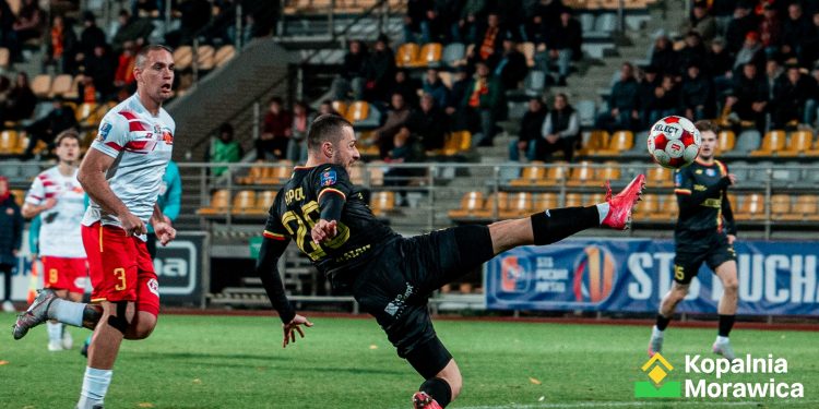 STS Puchar Polski: W 1/8 finału cztery pary ekstraklasowe, szlagier w Szczecinie