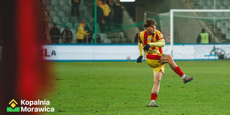 Długi wyjazd Korony. „Żółto-czerwoni” chcą wywiązać się z roli faworyta