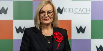 Renata Janik: „Zamiast robić politykę, to politycy partii rządzącej powinni wziąć się za NFZ” [WIDEO]