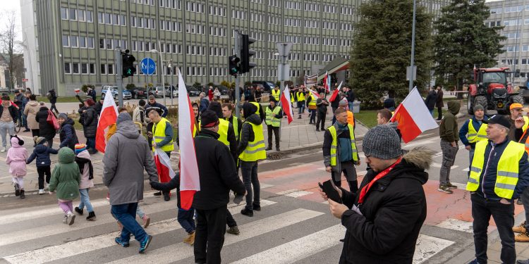 Protest rolników w Kielcach i Cedzynie