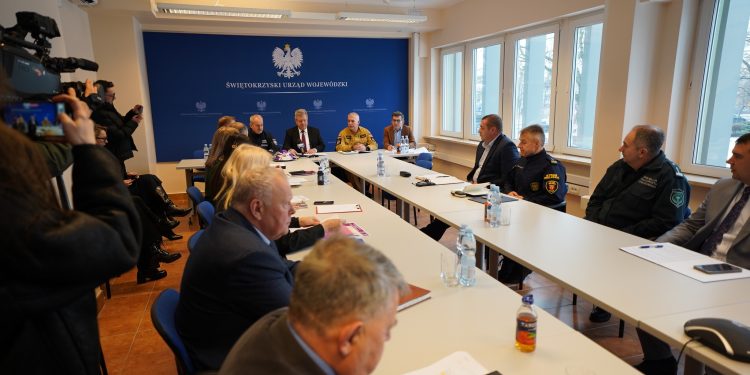 Świętokrzyskie/ Wystarczająca liczba miejsc w noclegowniach i ogrzewalniach dla bezdomnych