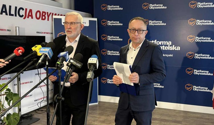 Posłowie KO o sytuacji w kieleckim samorządzie. Mocna krytyka przewodniczących klubów PiS, Perspektywy i radnego niezrzeszonego