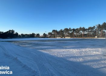 MOSiR pracuje nad boiskiem dla Korony. „Dodatkowo dmuchamy na zimne”