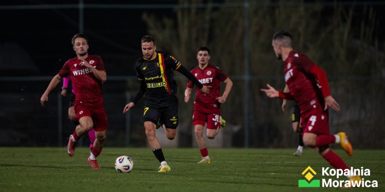 Dublet Stępińskiego dał pierwszą sparingową wygraną Korony