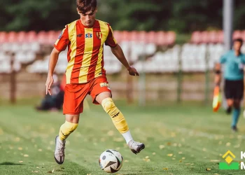 Młody skrzydłowy Korony wypożyczony do Stali