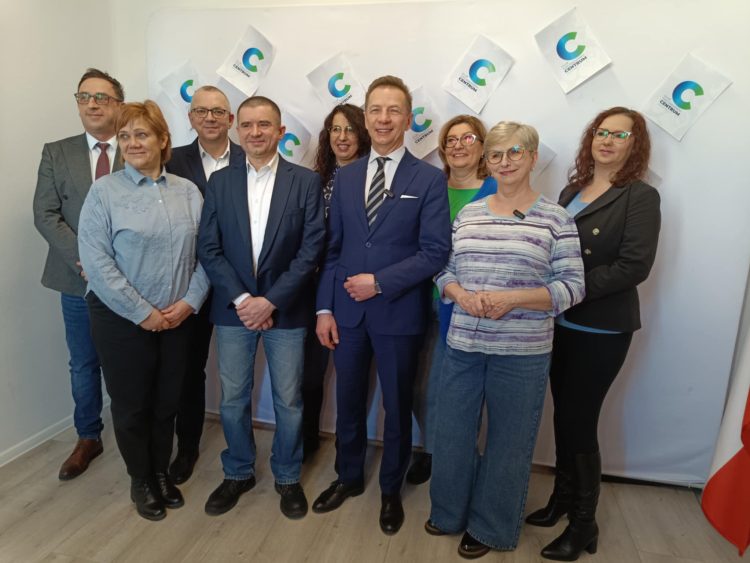 Świętokrzyskie. Działacze Polski 2050 odchodzą z partii