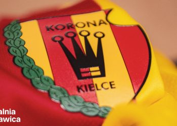 Komisja Ligi stoi przy swoim. Korona analizuje jej stanowisko pod kątem prawnym