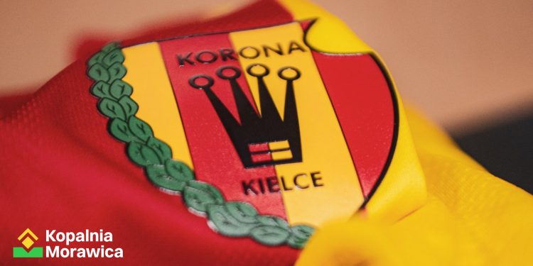 Komisja Ligi stoi przy swoim. Korona analizuje jej stanowisko pod kątem prawnym