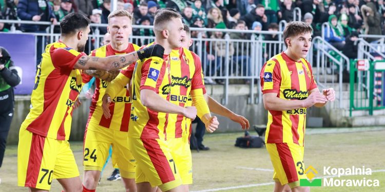 Kielce górą nad Radomiem. Zdecydowała skuteczność i ofiarna obrona