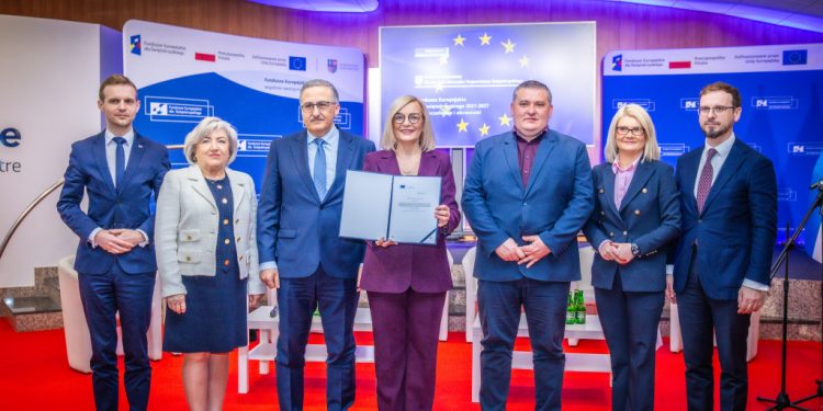 Samorząd przeznaczy ponad 600 mln zł z UE na bezpieczeństwo