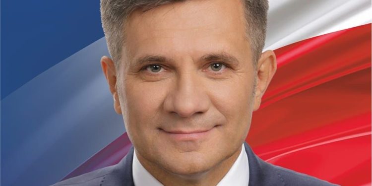 Kierownictwo PiS zawiesiło senatora Włosowicza. Wszczęto procedurę usunięcia go z klubu