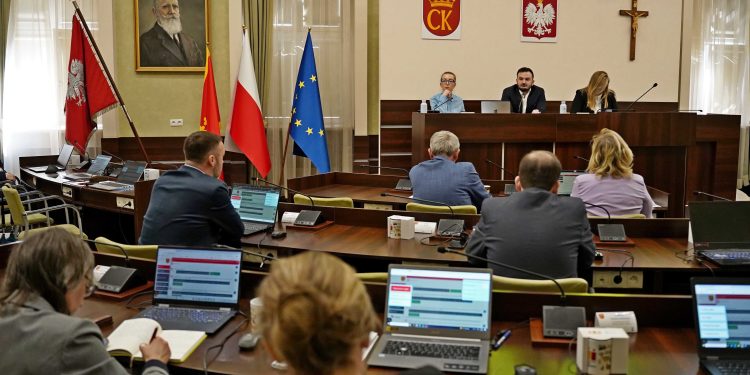 Przygotowania do planu ogólnego. Mieszkańcy zabrali głos na sesji Rady Miasta