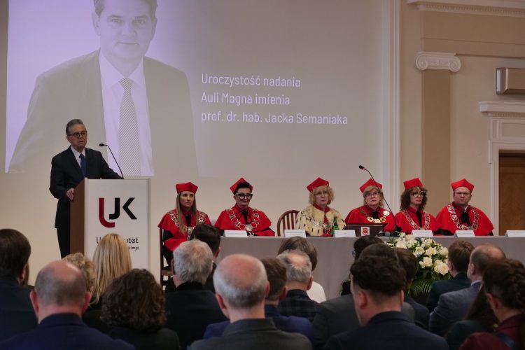 Najważniejsza sala reprezentacyjna UJK nazwana na cześć prof. Jacka Semaniaka