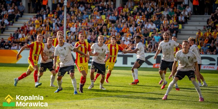 Najdłuższy wyjazd Korony. Zieliński: pragmatyzm i powtarzalność kluczem do sukcesu