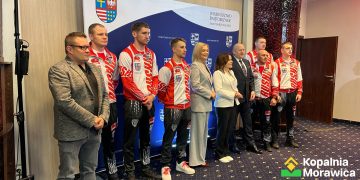 Województwo pomaga wyprowadzać skuteczne ciosy  