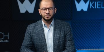 Michał Braun, dyrektor NIW: Wspieramy organizacje pozarządowe, a także uczniowskie samorządy i młodzieżowe rady