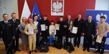 Młodzi bohaterowie wyróżnieni odznakami „Iuvenis Forti”