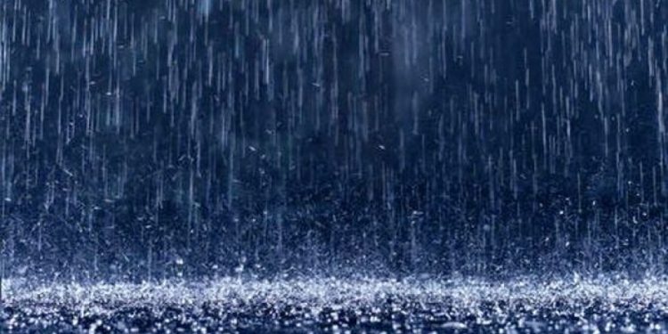 Załamanie pogody i intensywne opady deszczu. IMGW wydał ostrzeżenie pierwszego stopnia dla Świętokrzyskiego