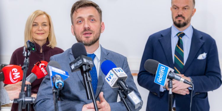 Program „Świętokrzyska Akademia Metrologii i Technologii” realnym wsparciem dla uczniów