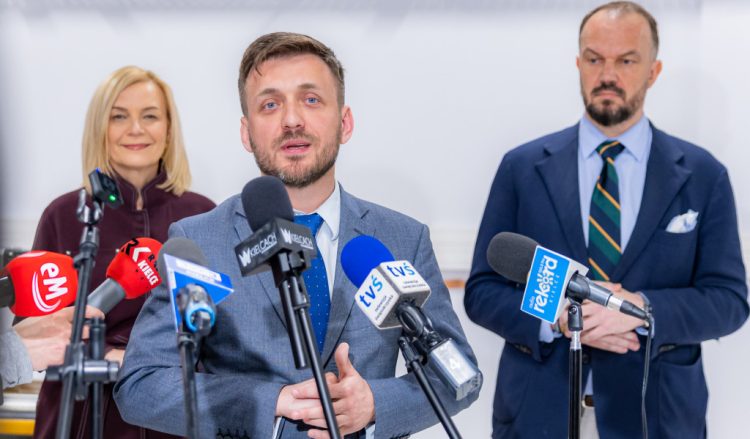 Program „Świętokrzyska Akademia Metrologii i Technologii” realnym wsparciem dla uczniów