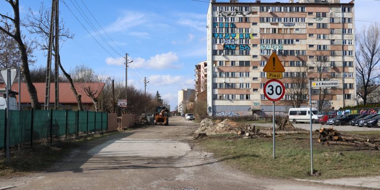 Miasto zapowiada zmiany przy ul. Młodej. Kielecki „Marriott” ma zostać zburzony