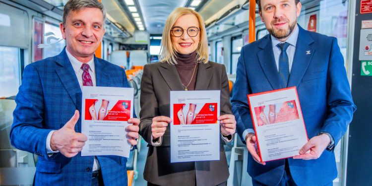 Preferencyjne przejazdy kolejowe dla zasłużonych honorowych dawców krwi w województwie świętokrzyskim