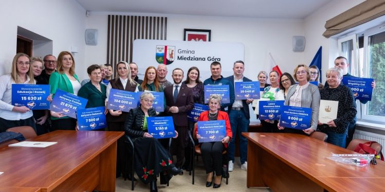 Rusza realizacja zadań publicznych w gminie Miedziana Góra